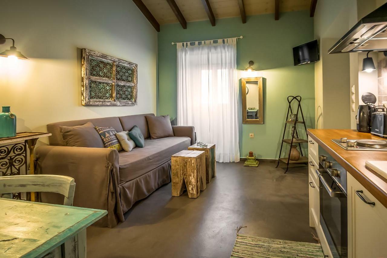 Hostal Castelli Olive Press Acharavi  Exterior foto