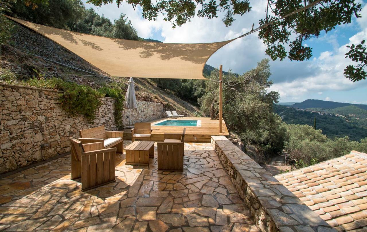 Hostal Castelli Olive Press Acharavi  Exterior foto