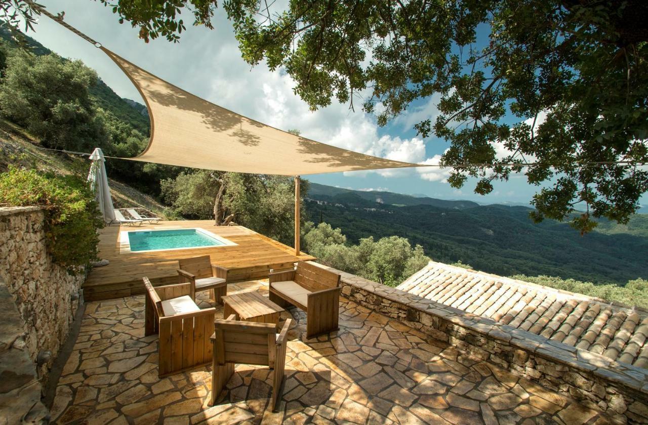 Hostal Castelli Olive Press Acharavi  Exterior foto