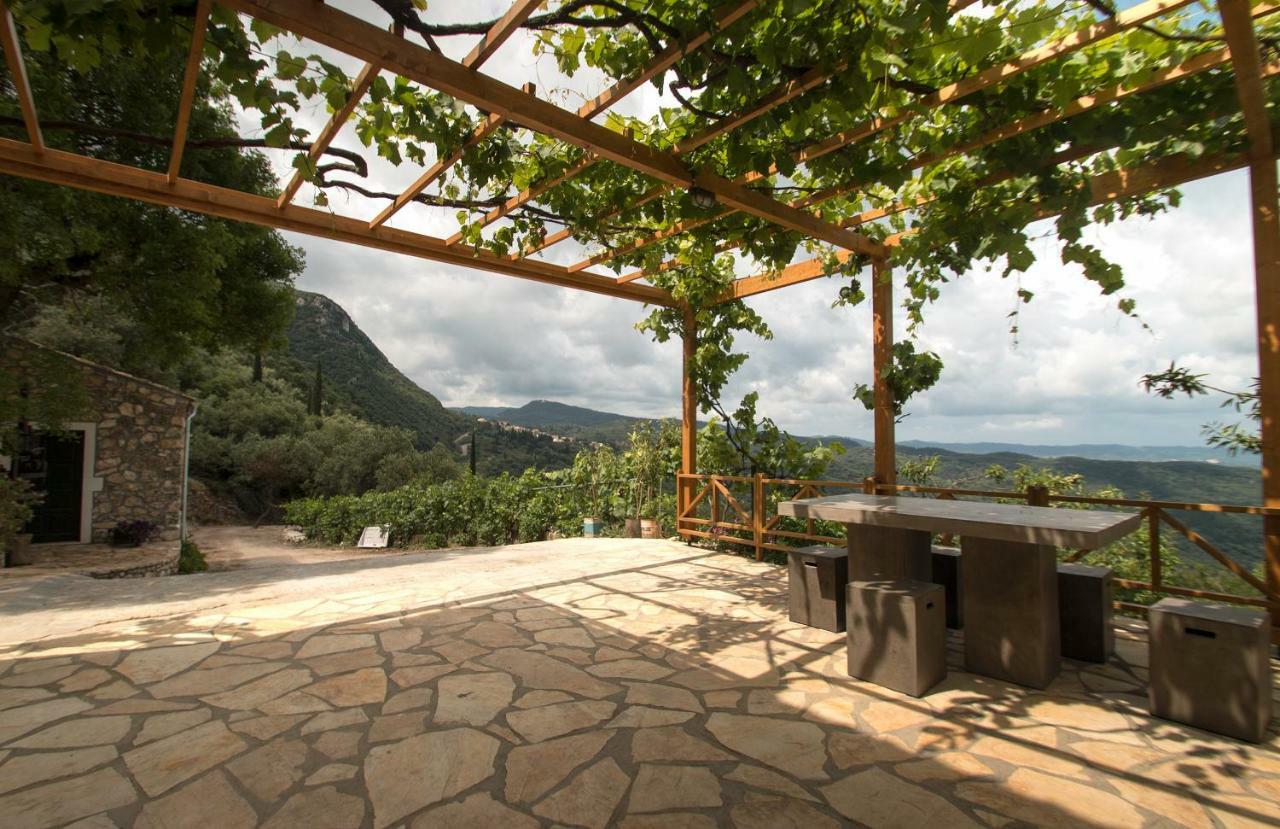 Hostal Castelli Olive Press Acharavi  Exterior foto